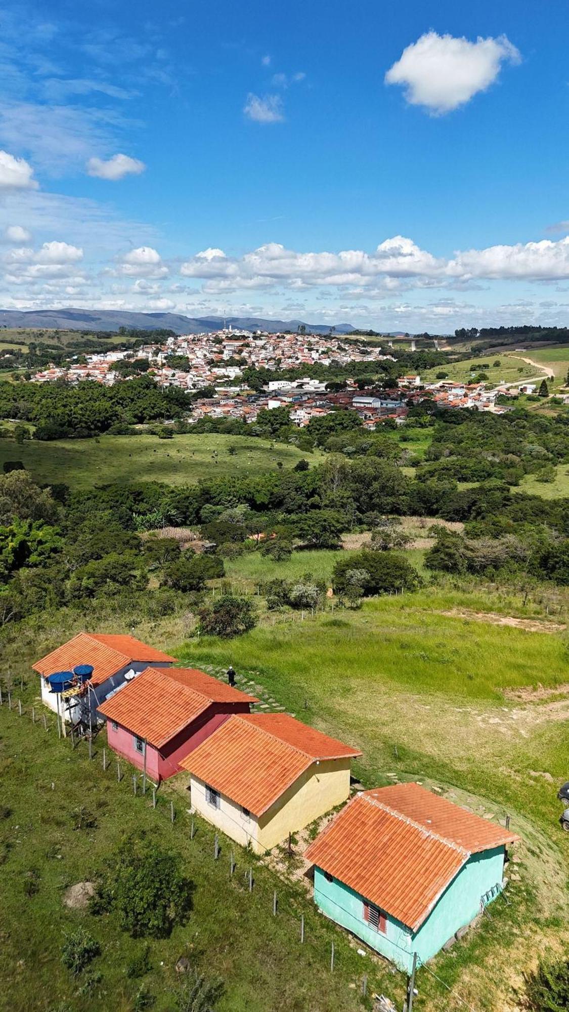 Chales Pao Sobre As Aguas Carrancas Exterior photo